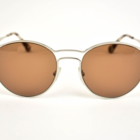 PRADA: Silver, Metal & Logo Sunglasses (po) - Picture 4 of 8